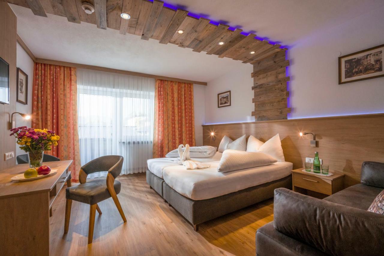 Hotel Restaurant Gradlwirt Niederndorf  Экстерьер фото