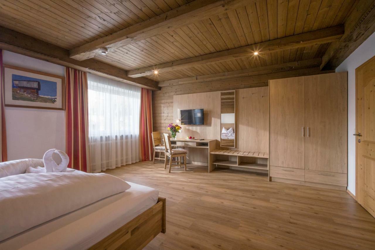 Hotel Restaurant Gradlwirt Niederndorf  Экстерьер фото