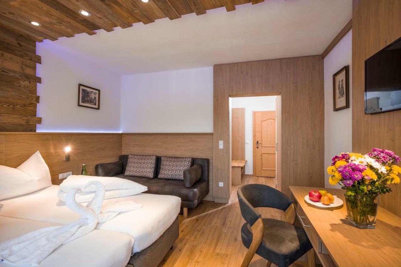 Hotel Restaurant Gradlwirt Niederndorf  Экстерьер фото