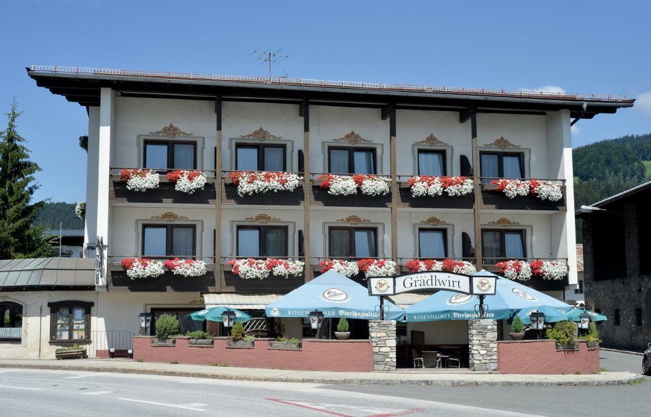 Hotel Restaurant Gradlwirt Niederndorf  Экстерьер фото